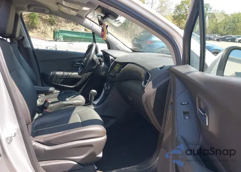 2018 Chevrolet Trax Lt z USA, uszkodzony, nr VIN 3GNCJPSB7JL237601